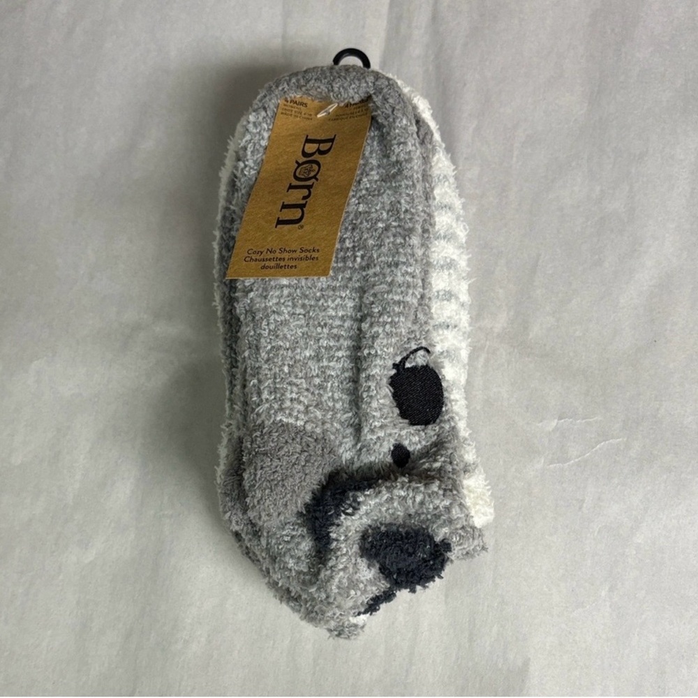 New Born Socks Women’s 4 Pair Gray & White Koala Plush Soft Cozy No Show Casual